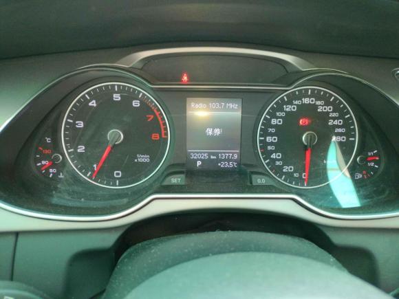 [上海·沪B] 二手奥迪奥迪A4L2015款 35 TFSI 自动舒适型