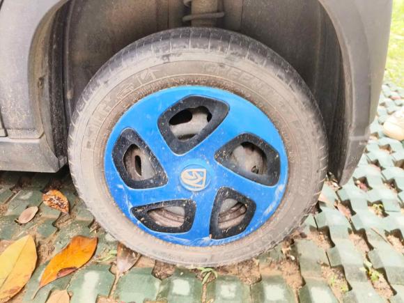 [苏州·苏E] 二手宝骏宝骏E1002019款 250KM 智行版