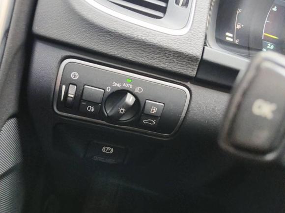 [上海·沪E] 二手沃尔沃沃尔沃V602014款 T5 智雅版