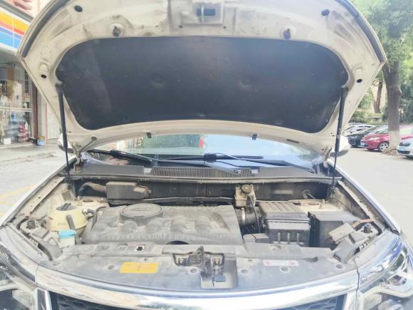 [苏州·苏U] 二手奇瑞瑞虎52016款 2.0L CVT家尊版