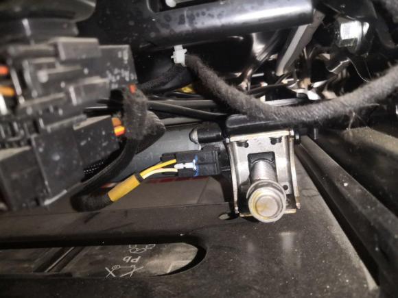 [西安·陕A] 二手奔驰唯雅诺2012款 2.5L 领航版