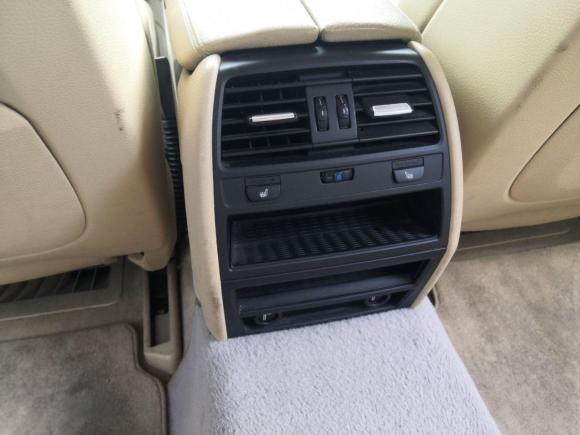 [上海·沪L] 二手宝马宝马7系2011款 730Li典雅型