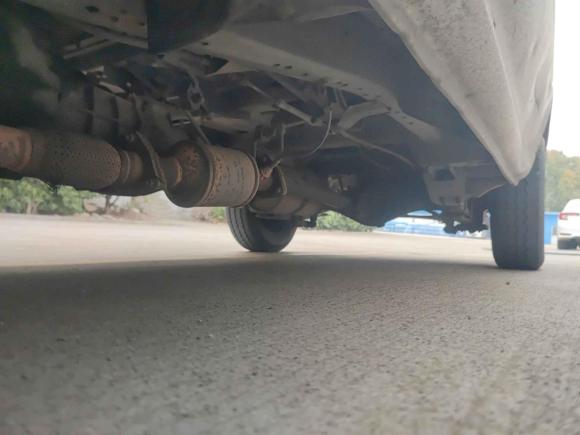 [苏州·苏E] 二手金龙金威2016款 2.0L实用超值版4G20