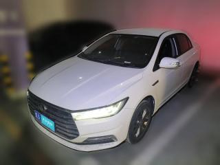 比亚迪秦2019款 1.5L 自动豪华型