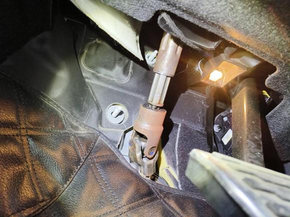 [上海·鄂A] 二手路虎揽胜极光2016款 2.0T SE PLUS 智享版