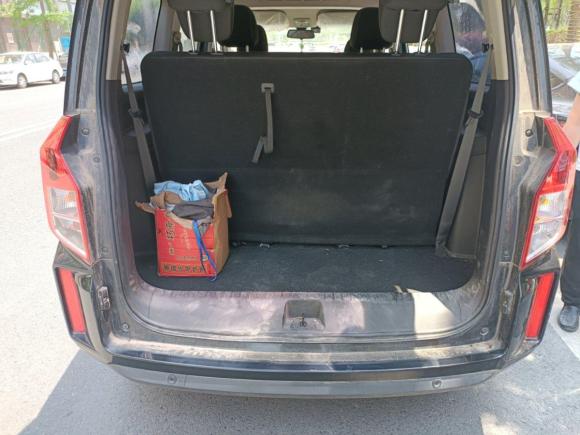 [成都·浙D] 二手五菱汽车五菱宏光PLUS2019款 1.5T 手动舒适型 7座