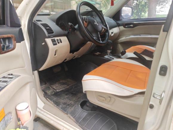 [武汉·鄂A] 二手三菱帕杰罗·劲畅2013款 3.0L 自动四驱旗舰版