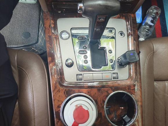 [武汉·鄂A] 二手大众辉腾2012款 3.0L 商务型