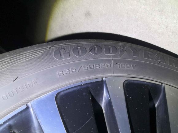 [上海·沪C] 二手大众威然2022款 380TSI 旗舰版