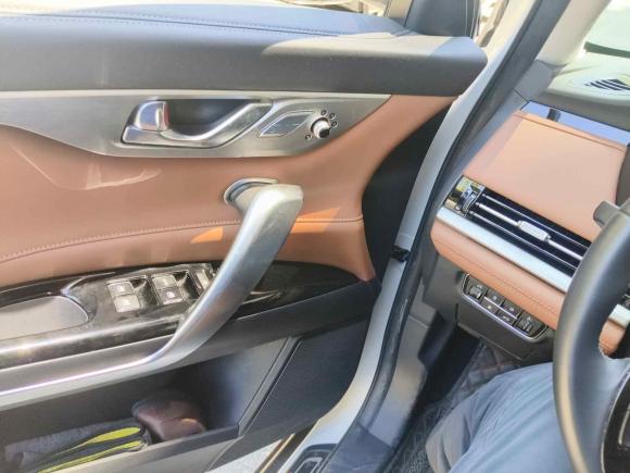 [上海·沪C] 二手长安长安CS952021款 2.0T 两驱豪华型