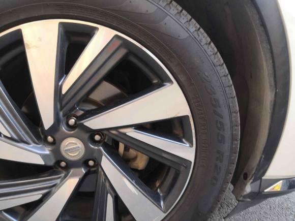 [深圳·粤S] 二手日产楼兰2016款 2.5 S/C HEV XL 四驱混动尊贵版