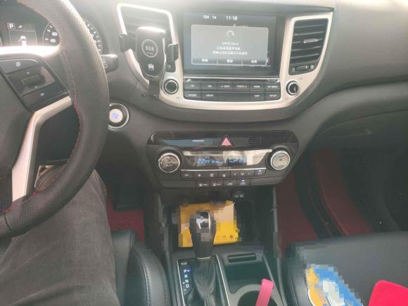 [合肥·皖A] 二手现代途胜2018款 1.6T 双离合两驱15周年特别版