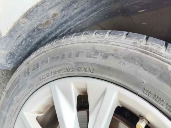 [青岛·鲁B] 二手宝骏宝骏7302014款 1.5L 手动舒适ESP版 7座