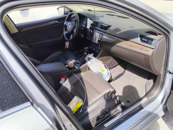 [合肥·皖A] 二手斯柯达速派2016款 TSI380 DSG旗舰版