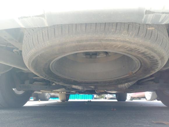 [上海·沪H] 二手现代胜达2015款 2.4L 自动两驱智能型 5座