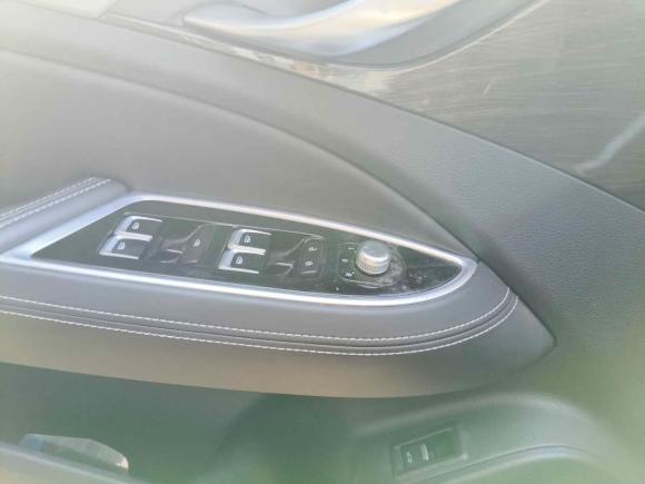 [上海·沪C] 二手吉利汽车博瑞2020款 1.5T MHEV 耀享版