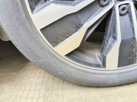 [常州·苏D] 二手大众途观L2023款 330TSI 自动两驱R-Line越享版