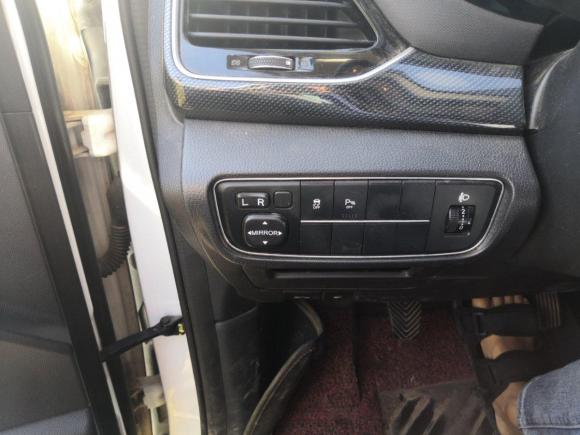 [义乌·浙G] 二手长安欧尚欧尚A8002017款 1.6L 手动舒适型