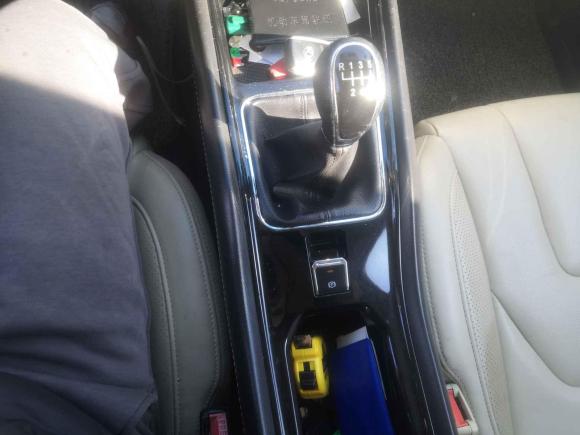 [南京·苏A] 二手东风风光风光5802016款 1.5T 手动豪华型