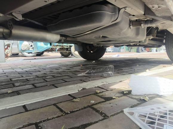 [常州·苏D] 二手上汽大通MAXUS新途V802015款 2.5T 手动傲运通版短轴中顶