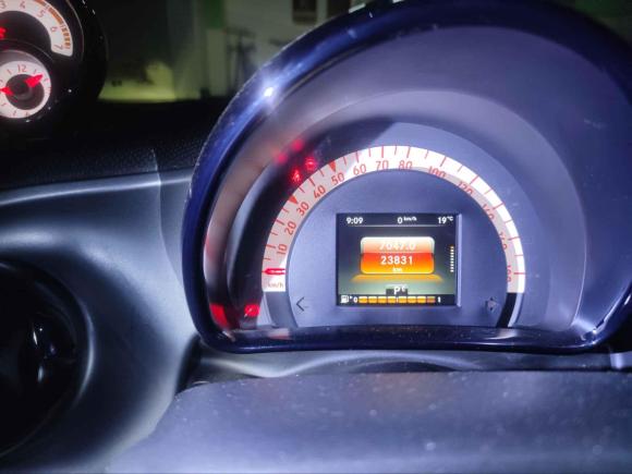 [深圳·粤B] 二手smartsmart fortwo2018款 0.9T 66千瓦硬顶先锋版 国V