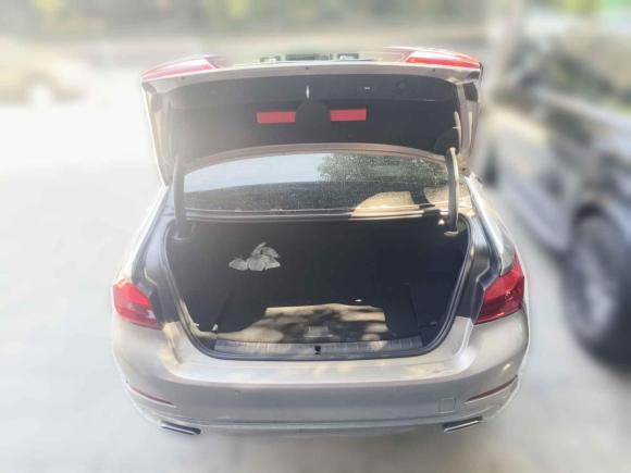 [南京·苏A] 二手宝马宝马5系新能源2019款 改款 530Le 豪华套装