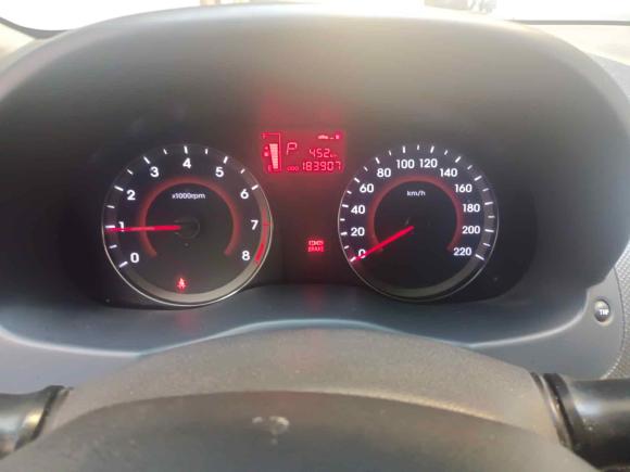 [金华·浙G] 二手现代瑞纳2010款 三厢 1.4L 自动时尚型GT