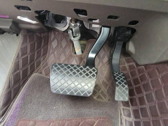 [佛山·粤E] 二手奥迪奥迪Q52011款 2.0TFSI 舒适型