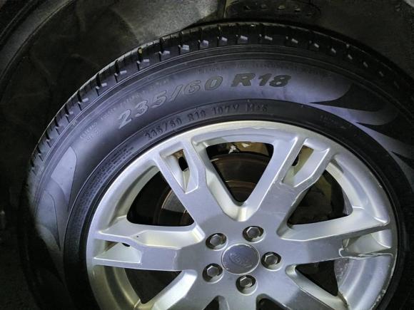 [合肥·皖A] 二手路虎揽胜极光2014款 2.0T 5门耀享版