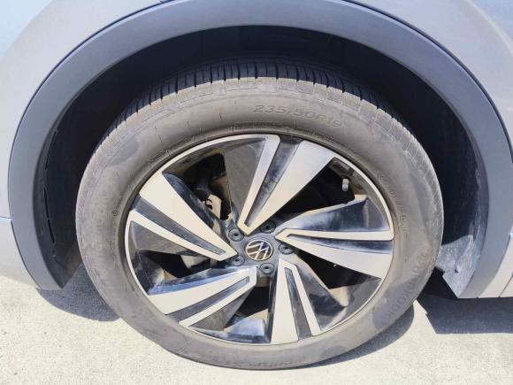 [上海·沪D] 二手大众途观X2023款 改款 330TSI 两驱旗舰版