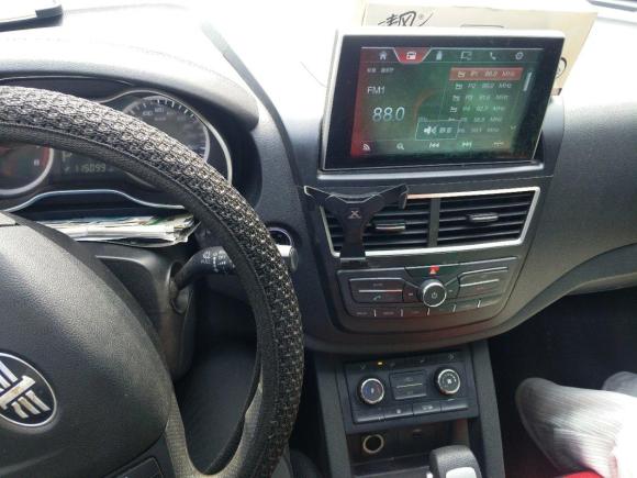 [苏州·苏E] 二手奔腾奔腾X402017款 1.6L 自动尊享型