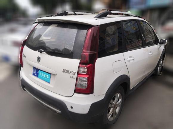 东风风行景逸x32015款 1.5l 豪华型二手车 1.10万_天天拍车