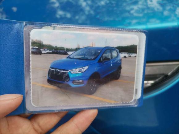 [佛山·粤A] 二手比亚迪元新能源2018款 EV360 智联炫酷型