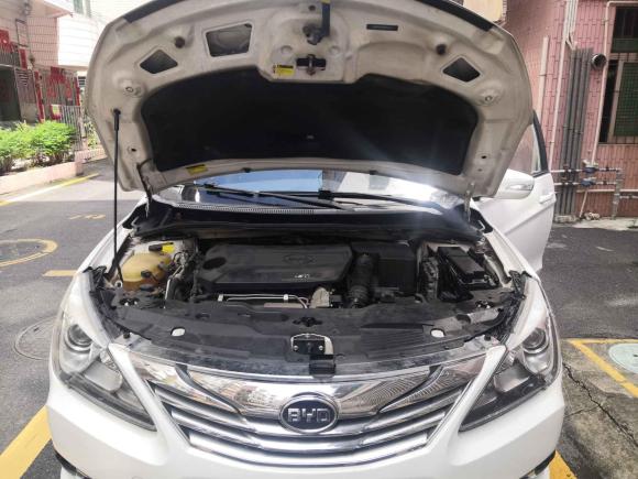 [深圳·粤Y] 二手比亚迪比亚迪G52014款 1.5TID 自动尊贵型