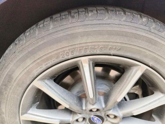 [武汉·鄂A] 二手斯巴鲁斯巴鲁BRZ2013款 2.0i 手动豪华型