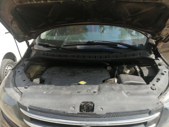 [广州·粤B] 二手东风风行景逸X52015款 1.6L 手动尊享型