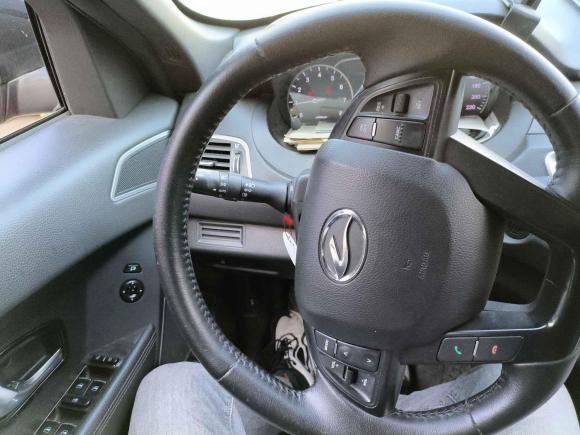 [南昌·赣A] 二手陆风陆风X72018款 劲越 1.5T 全景尊贵型