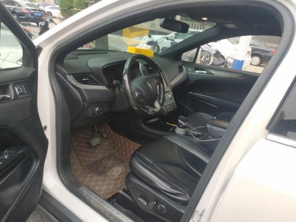 [深圳·粤B] 二手林肯林肯MKC2016款 2.0T 两驱尊享版