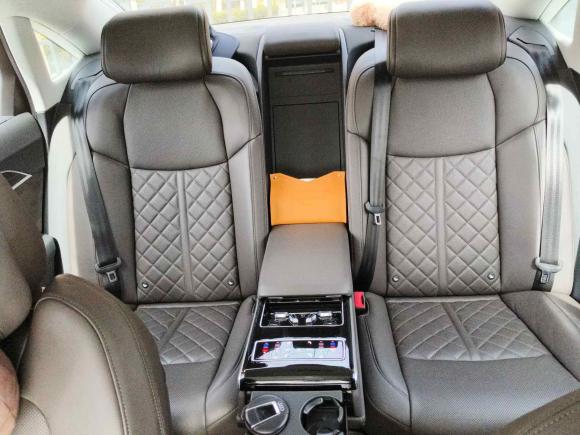 [济南·鲁S] 二手奥迪奥迪A82021款 A8L 50 TFSI quattro 舒适型