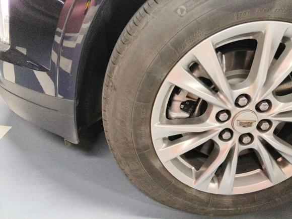 [上海·沪D] 二手凯迪拉克凯迪拉克XT52021款 2.0T 两驱豪华型