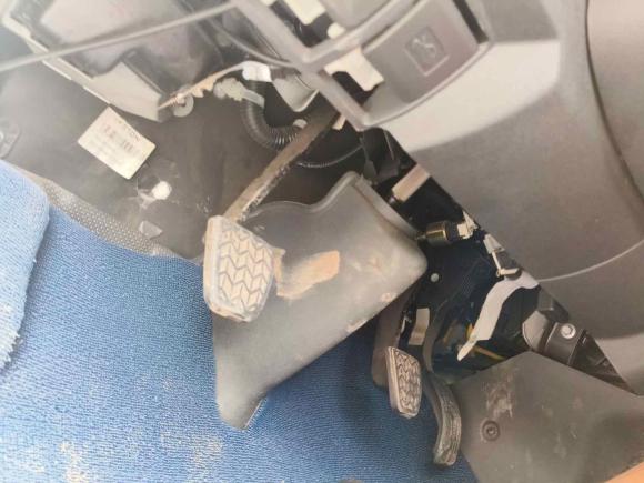 [青岛·鲁U] 二手福田风景G92020款 2.4L商运版长轴高顶9座商务车国VI 4K22D4M