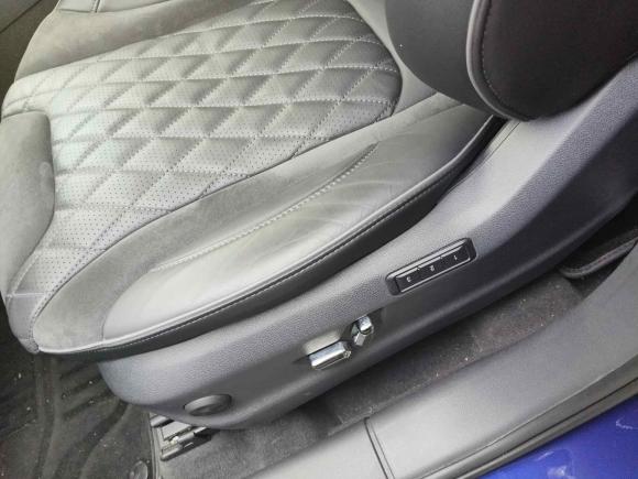 [上海·沪F] 二手红旗红旗HS52019款 2.0T 智联旗领版