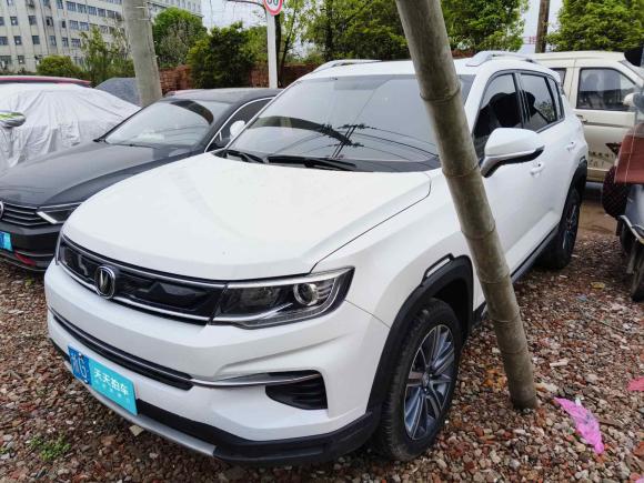 [义乌·浙G] 二手长安长安CS35PLUS2019款 1.6L 手动畅联版