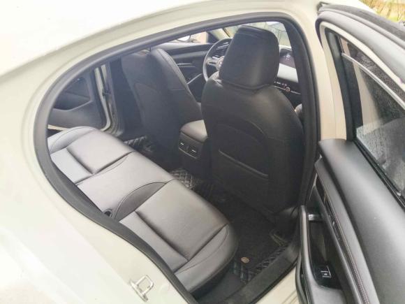 [上海·湘K] 二手马自达马自达3 昂克赛拉2021款 2.0L 自动质雅版