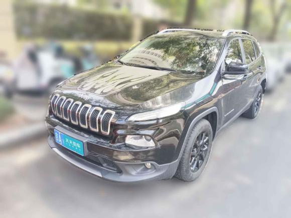 [苏州·吉A] 二手Jeep自由光2019款 2.0L 两驱典尚版 国V