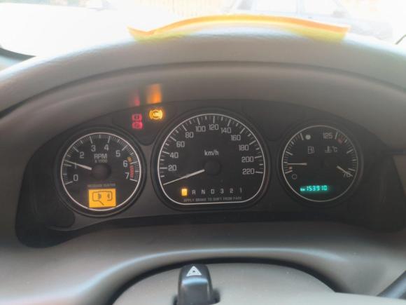 [上海·沪G] 二手别克别克GL82005款 2.5L CT2 舒适型