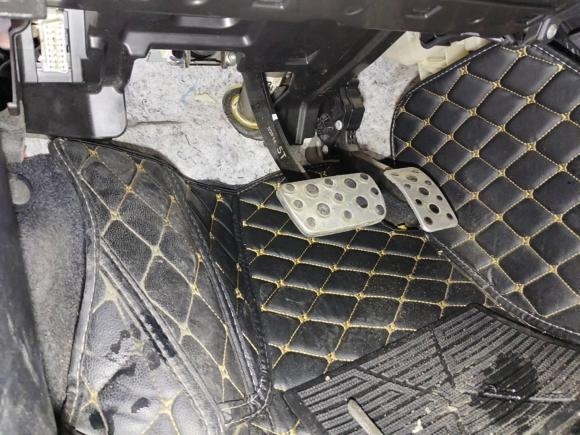 [深圳·豫C] 二手斯巴鲁傲虎2016款 2.5i 运动导航版