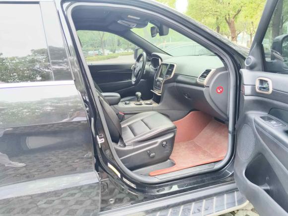 [南通·苏F] 二手Jeep大切诺基2014款 3.6L 舒适导航版