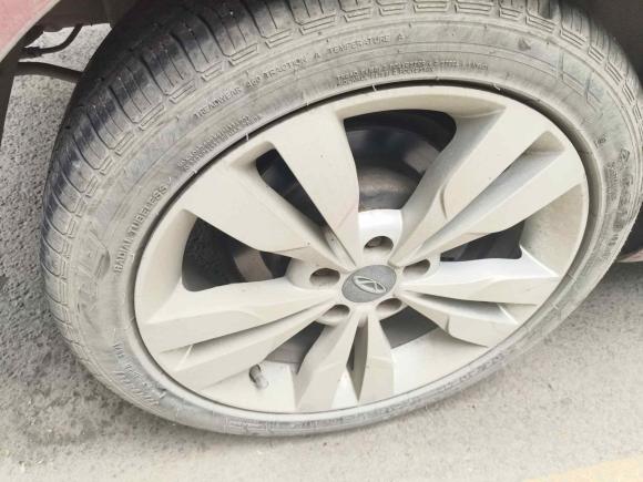 [深圳·鄂R] 二手奇瑞艾瑞泽52016款 1.5L CVT领潮版