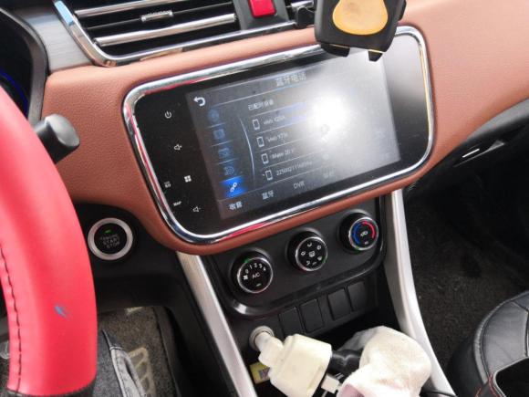 [上海·豫N] 二手北汽幻速北汽幻速S32016款 S3L 1.5L 手动尊贵型